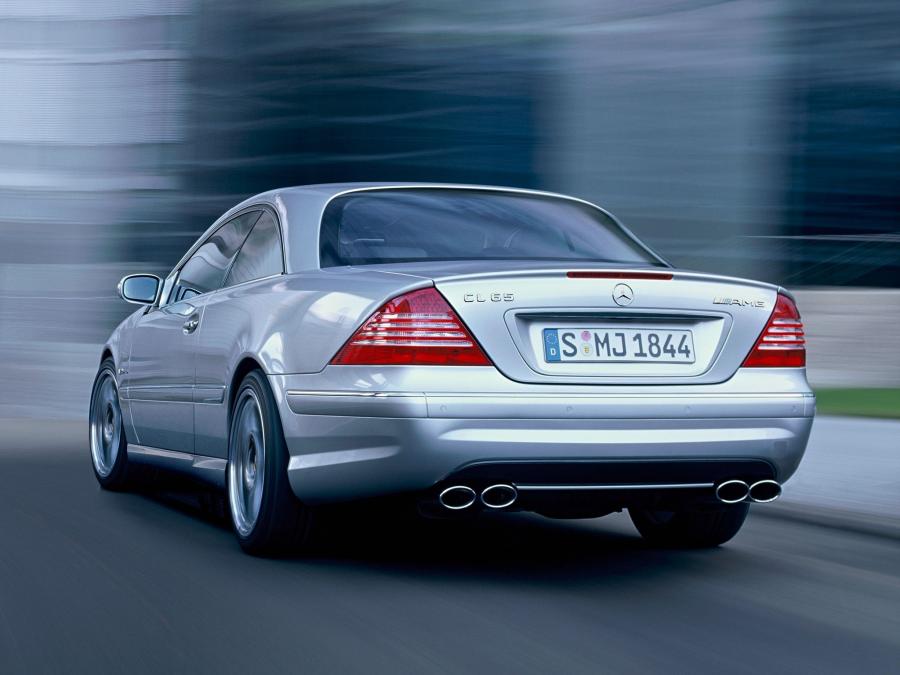  Mercedes-Benz CL65 AMG 2003 года  (фото 16 из 20)